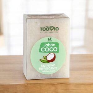 Jabón de coco natural Too Vio, nutritivo y refrescante. Limpia, hidrata y revitaliza la piel con un ritual de bienestar consciente y natural.